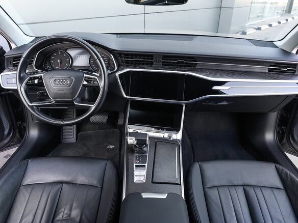 2021 Audi A6 40 TFSI V (C8), серый, 3249000 рублей - вид 13