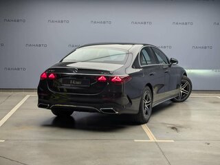 2026 Mercedes-Benz E-Класс 300 VI (W214, S214), чёрный, 9190000 рублей, вид 3