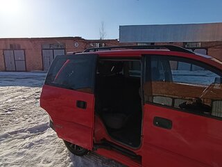 2000 Mitsubishi Space Runner II, красный, 220000 рублей, вид 4