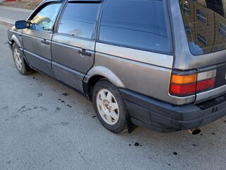 1991 Volkswagen Passat B3, серый, 180000 рублей, вид 4