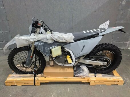 2026 Husqvarna TE 300 PRO, серый, 1387000 рублей, вид 1