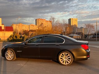 2008 BMW 7 серии 730d V (F01/F02/F04), серый, 1450000 рублей, вид 2
