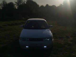 2001 Lada (ВАЗ) 2112, белый, 130000 рублей, вид 1