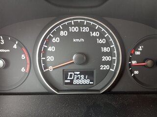 2019 Hyundai H-1 II Рестайлинг 2, чёрный, 3550000 рублей, вид 2