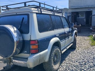 1995 Mitsubishi Pajero II, серый, 1200000 рублей, вид 3