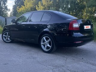 2012 Skoda Octavia II (A5) Рестайлинг, чёрный, 410000 рублей, вид 4