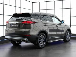 2023 Geely Atlas Pro, серый, 2045000 рублей, вид 4