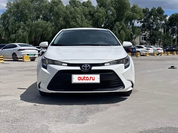 2022 Toyota Levin XII (E210), белый - вид 1