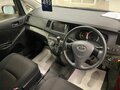 2012 Toyota ISis I Рестайлинг, красный, 1519000 рублей - вид 11