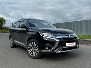 2019 Mitsubishi Outlander III Рестайлинг 3, чёрный, 2490000 рублей, вид 2