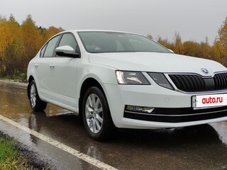 2018 Skoda Octavia III (A7) Рестайлинг, белый, 2300000 рублей, вид 3