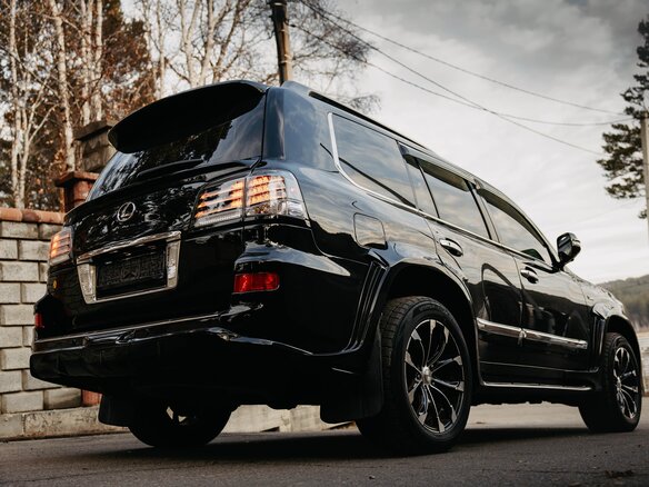 2008 Lexus LX 570 III, чёрный, 3380000 рублей - вид 6