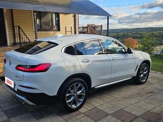 2020 BMW X4 20d II (G02), белый, 4550000 рублей, вид 4