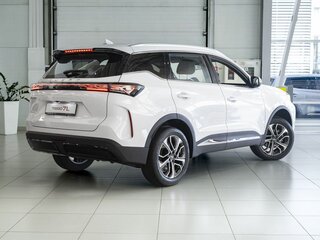 2025 Chery Tiggo 7L I, белый, 2910600 рублей, вид 4