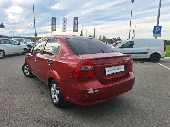 2007 Chevrolet Aveo I Рестайлинг, красный, 219000 рублей - вид 5