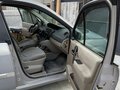 2004 Renault Scenic II, серый - вид 4
