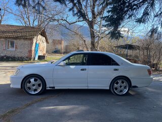 2001 Toyota Crown XI (S170), белый, 1300000 рублей, вид 5