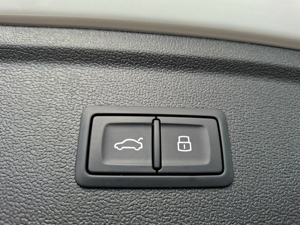2026 Audi A3 Sportback 35 TFSI IV (8Y) Рестайлинг, белый, 4350000 рублей - вид 5