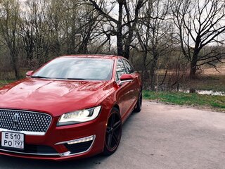 2020 Lincoln MKZ II Рестайлинг, красный, 2450000 рублей, вид 5