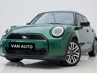 2025 Mini Hatch C IV (F65/F66/J01), зелёный, 3200000 рублей, вид 2