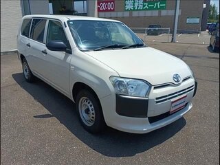 2022 Toyota Probox I Рестайлинг, белый, 960000 рублей, вид 1