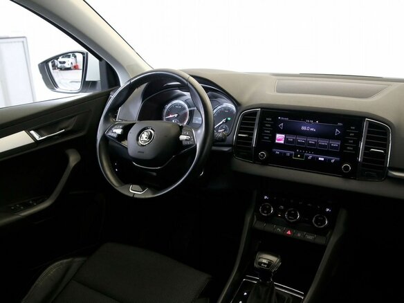 2022 Skoda Karoq DSG7 I, белый - вид 13