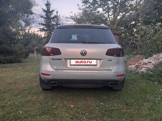 2011 Volkswagen Touareg II, серебристый, 1640000 рублей, вид 4