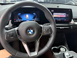 2023 BMW X1 Long 20Li sDrive III (U11/U12), белый, 2630111 рублей, вид 4
