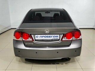 2008 Honda Civic VIII, серый, 680000 рублей, вид 3