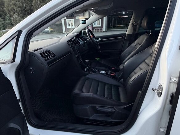 2014 Volkswagen Golf VII, белый, 1150000 рублей - вид 11