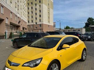 2012 Opel Astra GTC J Рестайлинг, жёлтый, 850000 рублей, вид 1