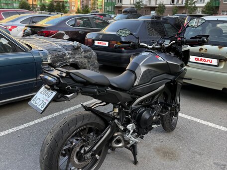 2015 Yamaha MT-09 Tracer (FJ-09), серый, 630000 рублей, вид 4