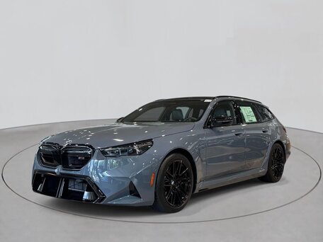 BMW M5 VII (G90)