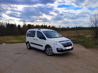 2017 Citroen Berlingo II Рестайлинг 2, белый, 1000000 рублей, вид 1