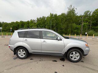 2011 Mitsubishi Outlander II Рестайлинг, серебристый, 1050000 рублей, вид 4