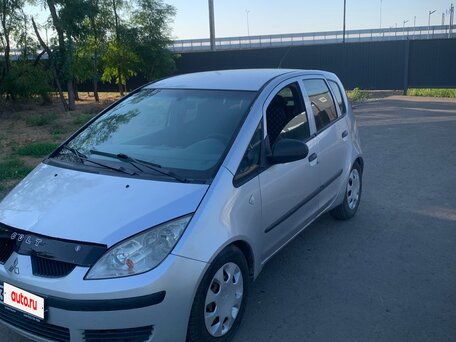 2007 Mitsubishi Colt VI (Z20/Z30), серебристый, 295000 рублей, вид 4