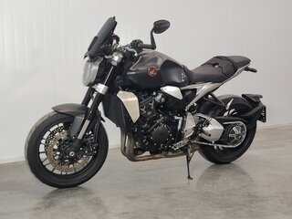 2022 Honda CB 1000R, чёрный, 1099000 рублей, вид 4