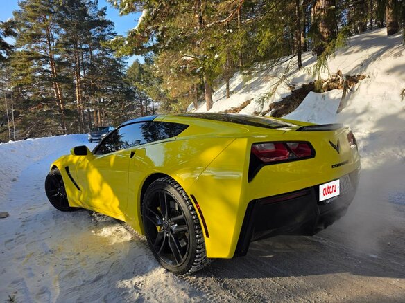 2017 Chevrolet Corvette Stingray 8-speed C7, жёлтый, 5999999 рублей - вид 8
