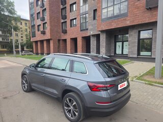 2021 Skoda Kodiaq I, серый, 3300000 рублей, вид 5