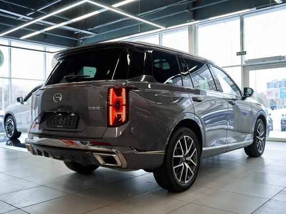 2026 GAC GS8 Dragon II, серый, 4949000 рублей - вид 4