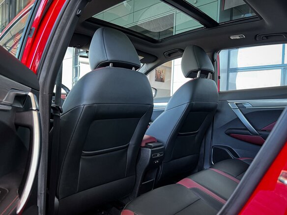 2021 Geely Coolray I, красный, 1680000 рублей - вид 37