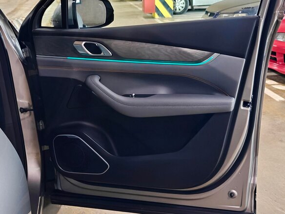 2026 Geely Galaxy M7, серый - вид 18