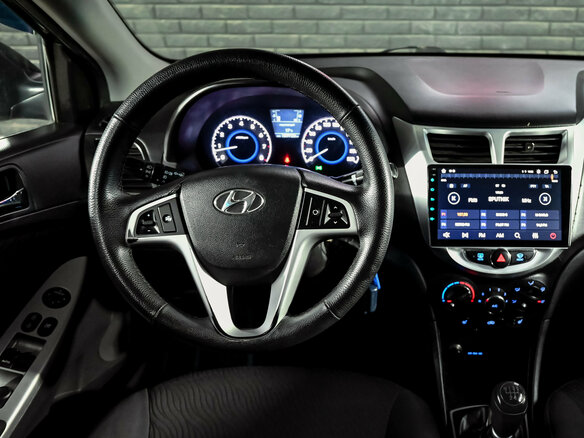 2012 Hyundai Solaris I, чёрный - вид 12