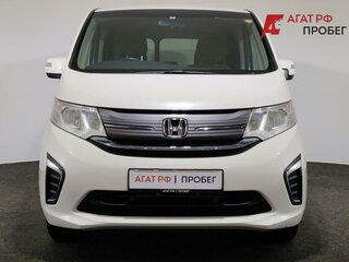 2016 Honda Stepwgn V, белый, 1870000 рублей, вид 2