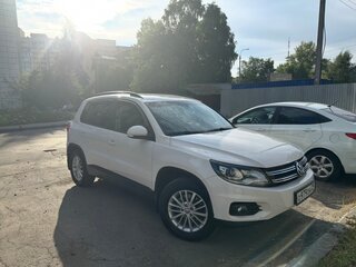 2013 Volkswagen Tiguan I Рестайлинг, белый, 1500000 рублей, вид 2