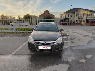 2011 Opel Astra H Рестайлинг, серый, 800000 рублей, вид 1