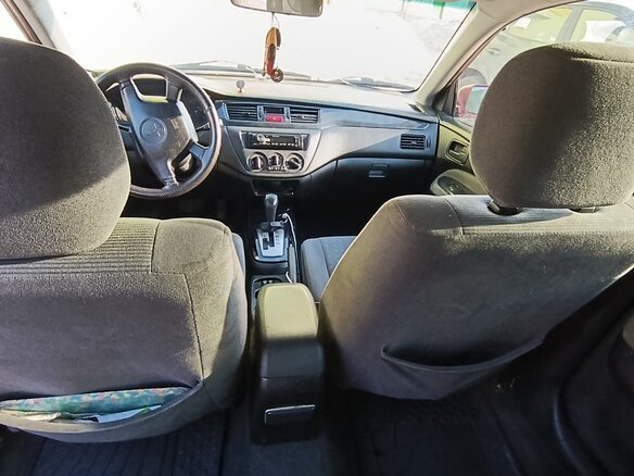 2004 Mitsubishi Lancer IX, красный, 270000 рублей - вид 8