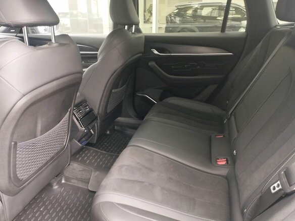 2024 Geely Monjaro I, серый, 3650000 рублей - вид 11