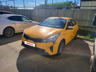 2021 Kia Rio IV Рестайлинг, белый, 850000 рублей, вид 1