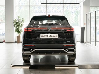 2026 Changan UNI-S I Рестайлинг, чёрный, 2979900 рублей, вид 4